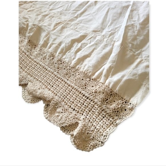 Vintage Boho Hand Crochet Lace Twin Bed Skirt 100% Cotton - Picture 1 of 4